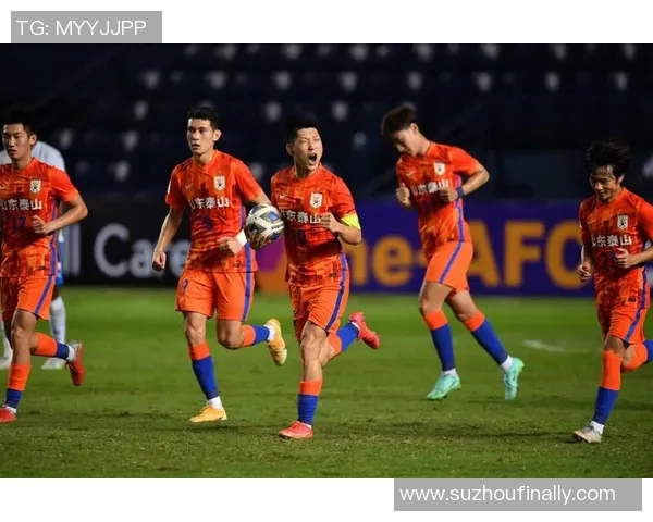 帕特罗纳图与飓风队激战正酣,谁将赢得这场精彩对决的胜利 帕特罗纳图与飓风队激战正酣,谁将赢得这场精彩对决的胜利