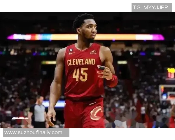 多诺万米切尔引领球队崛起成为NBA新星的背后故事与奋斗历程