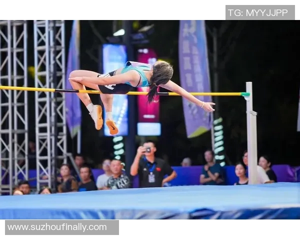 库恩卡与泰尼科的巅峰对决谁将赢得最终胜利与荣耀