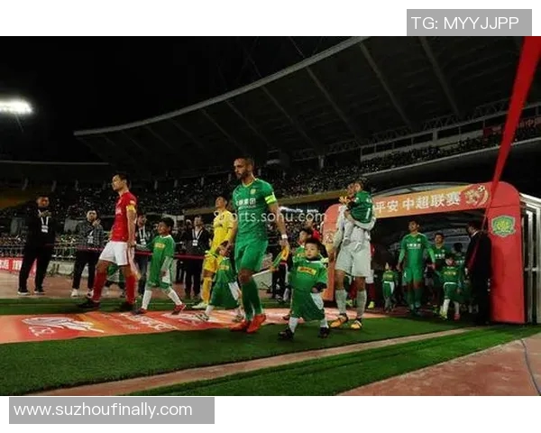 恒大与贵州精彩对决比赛录像回顾及精彩瞬间分析