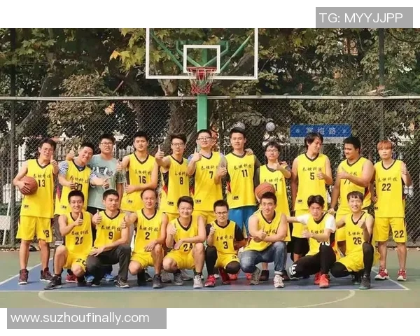 重庆篮球队灵活性创新高引发热议展现出色团队实力与战术创新